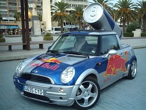 Red Bull Mini Autowerbung